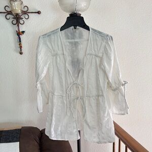 Chic White Women's Blouse